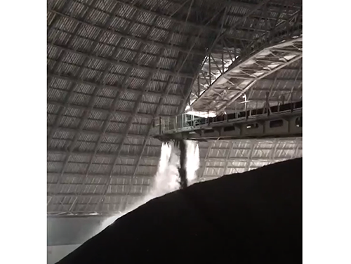 水泥廠(chǎng)堆取料機(jī)干霧抑塵